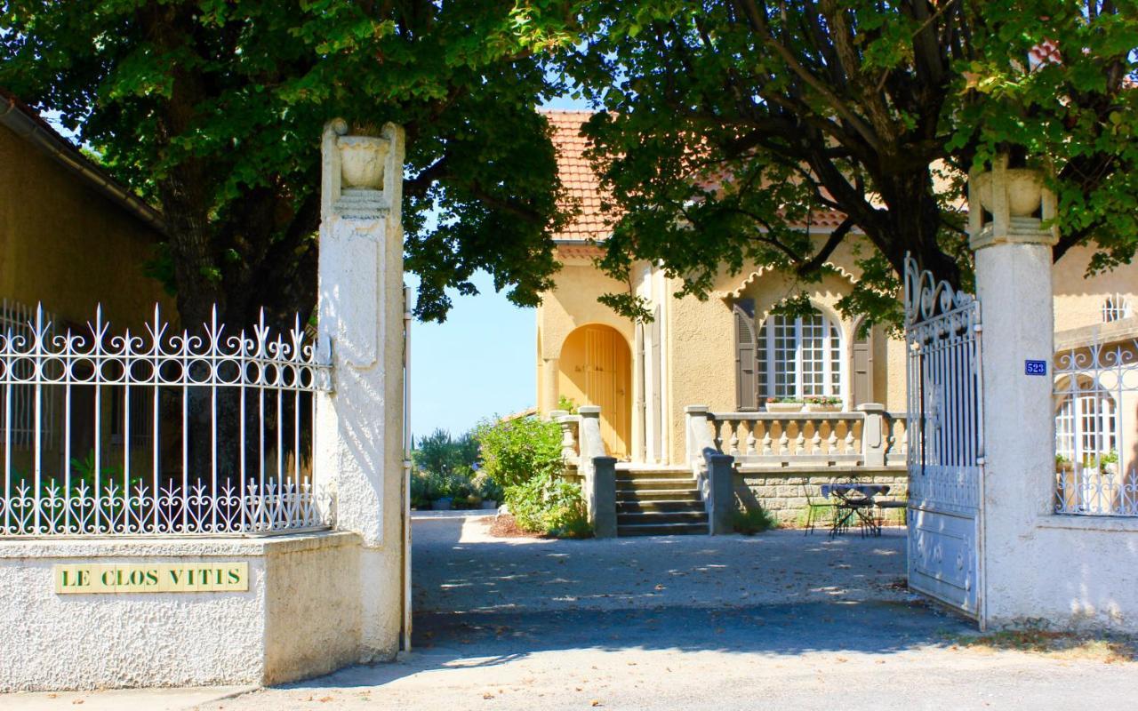 Le Clos Vitis Violes Exterior photo