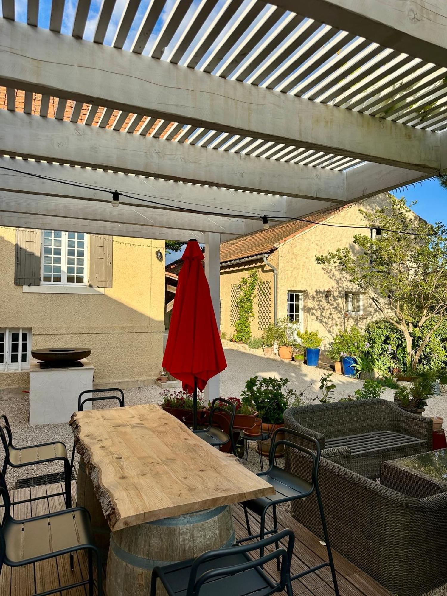 Le Clos Vitis Violes Exterior photo